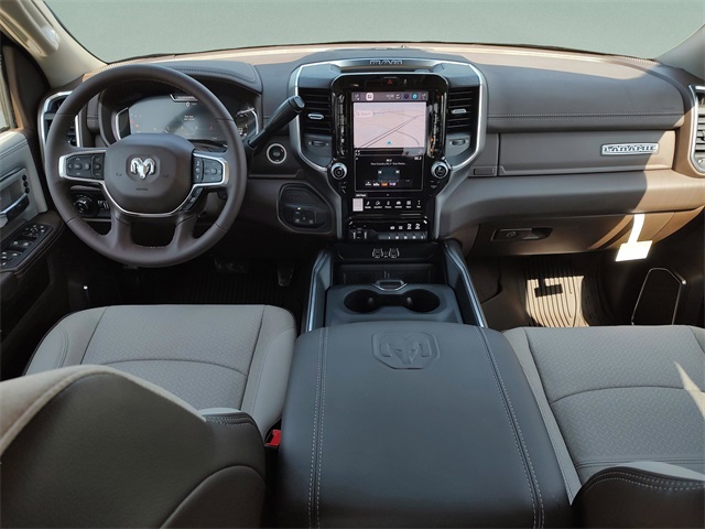 2025 Ram 2500 Laramie photo 8