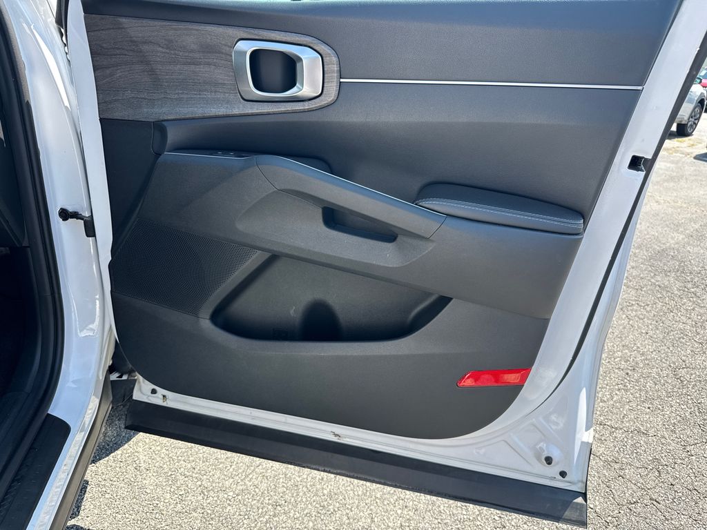 2022 Kia Sorento EX photo 14