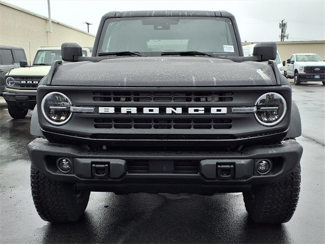 2025 Ford Bronco Big Bend photo 2