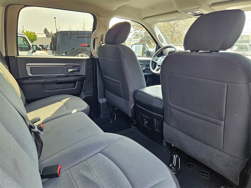2023 Ram 1500 Classic SLT photo 31