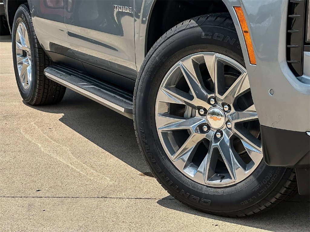 2025 Chevrolet Tahoe Premier photo 3