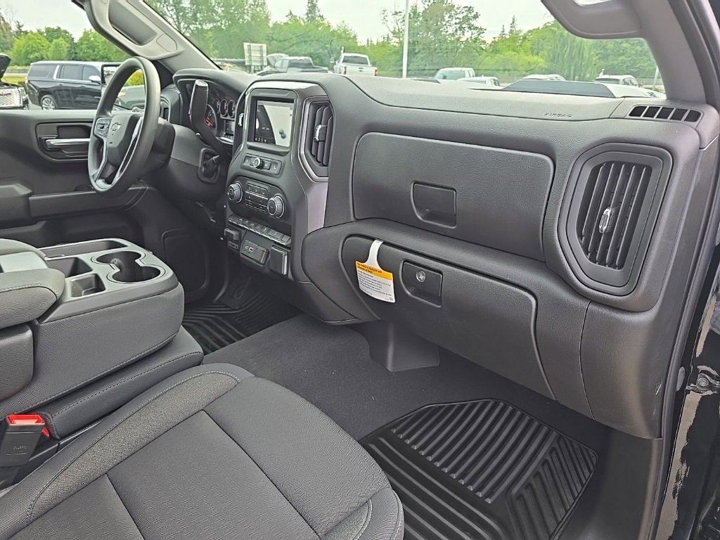 2025 Chevrolet Silverado 1500 Custom Trail Boss photo 24