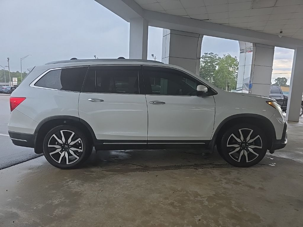 2020 Honda Pilot Touring photo 4