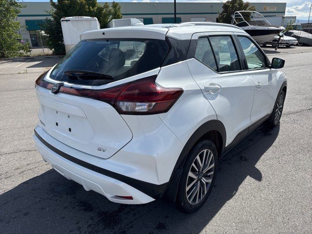 2023 Nissan Kicks SV photo 3