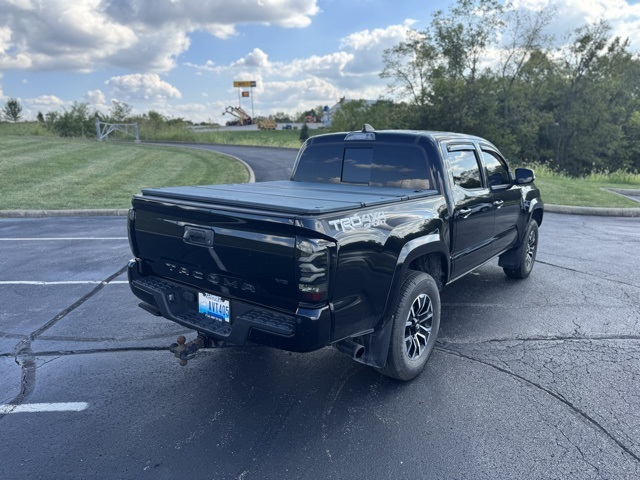 2021 Toyota Tacoma TRD Sport 4x4 Double Cab photo 2