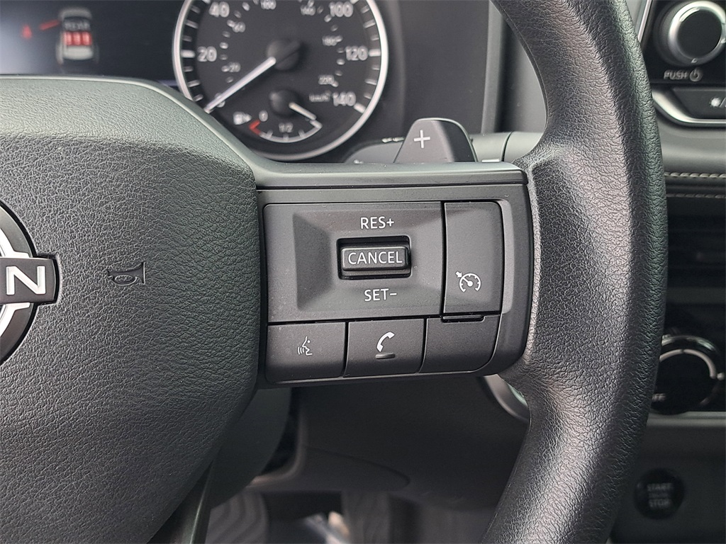 2025 Nissan Rogue S photo 25