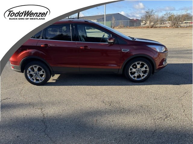 2015 Ford Escape Titanium's photo