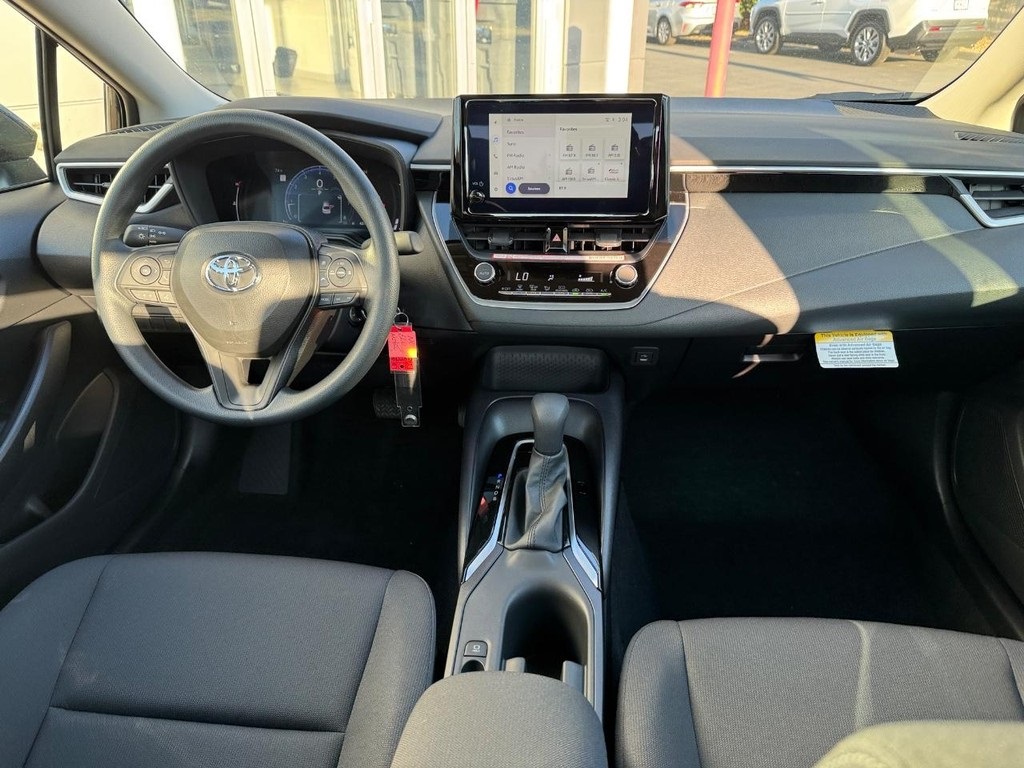 2026 Toyota Corolla LE photo 2