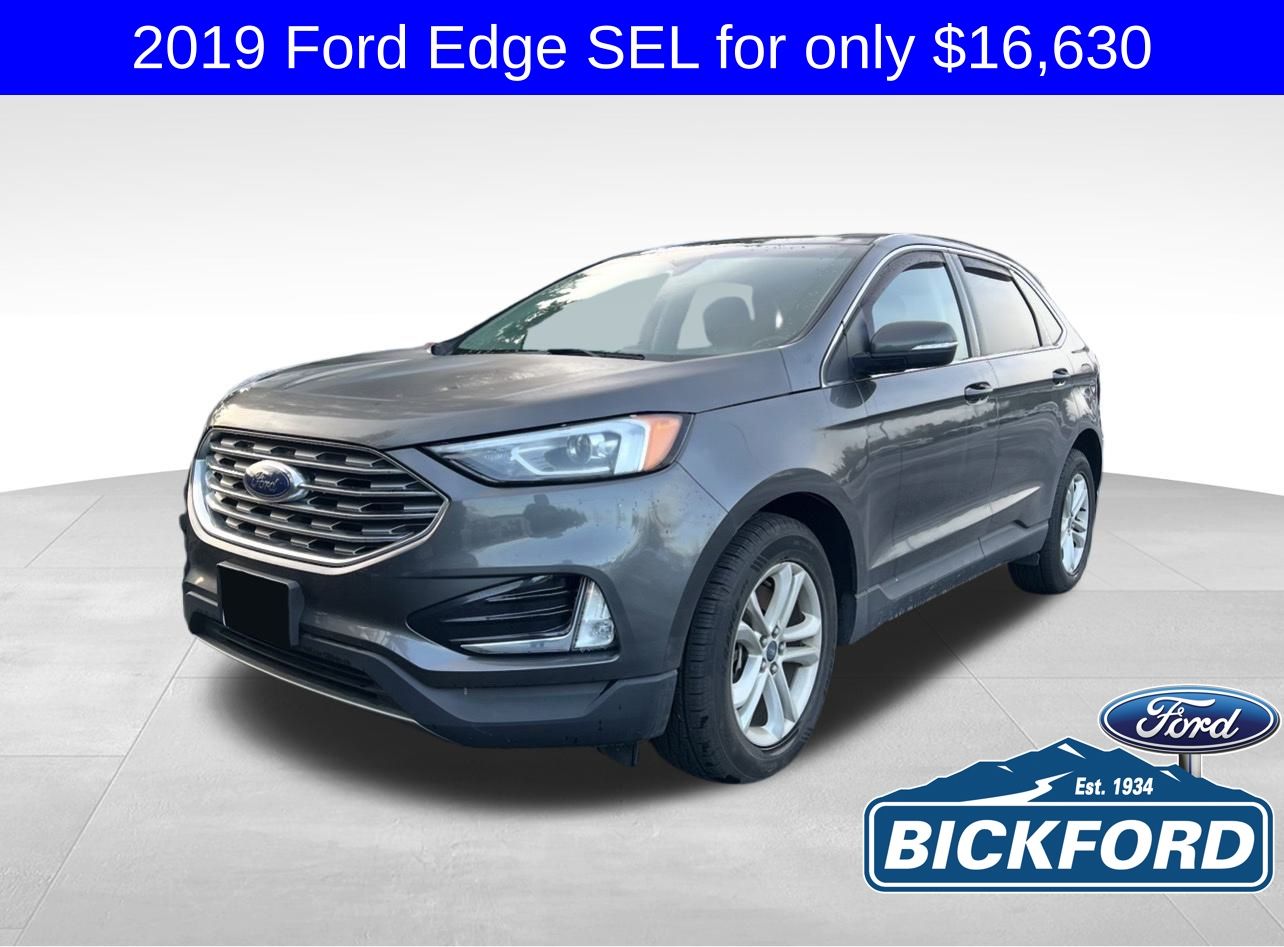 2019 Ford Edge SEL's photo