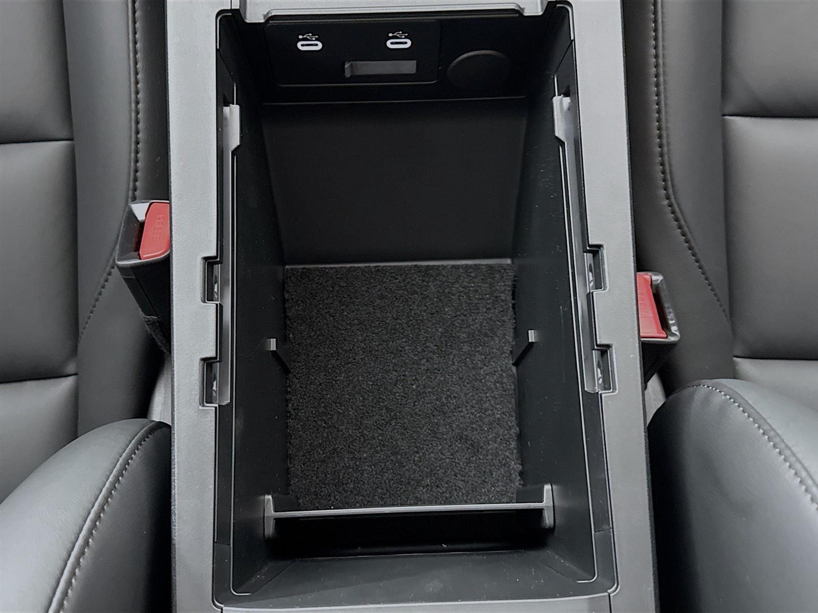 2025 Mazda Mazda3 2.5 s Preferred photo 32