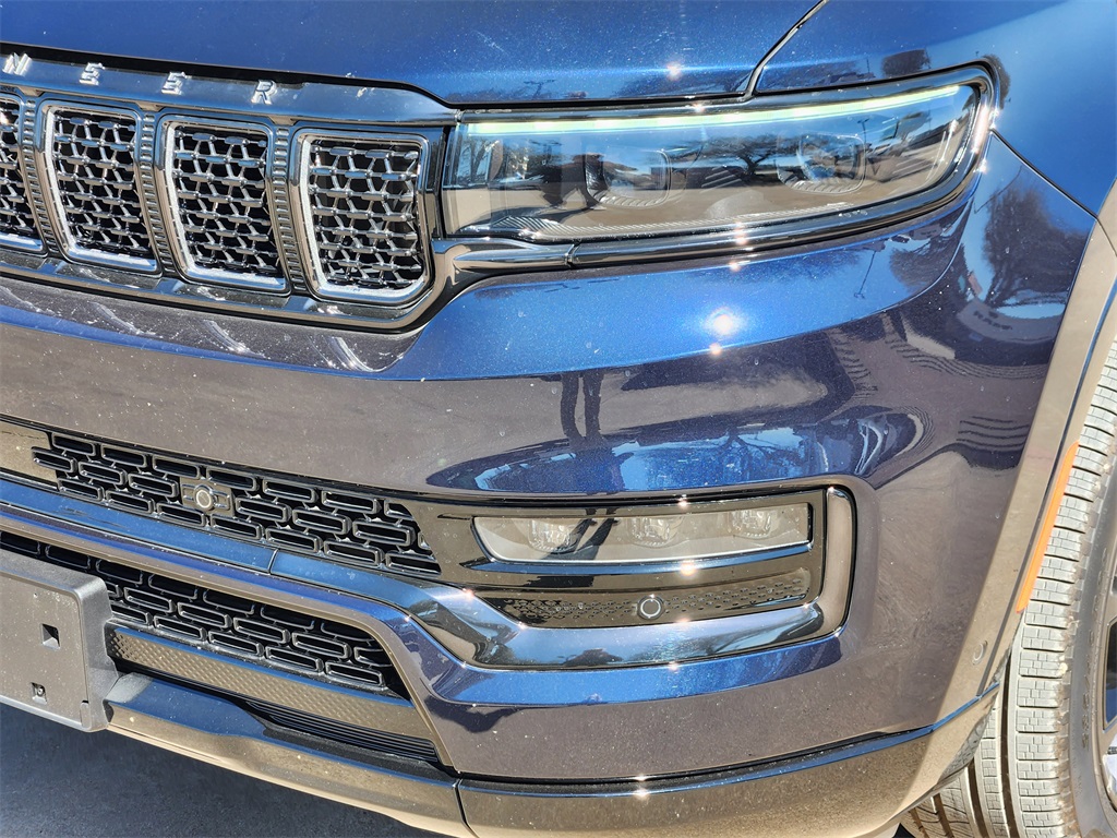 2024 Jeep Grand Wagoneer L II photo 5