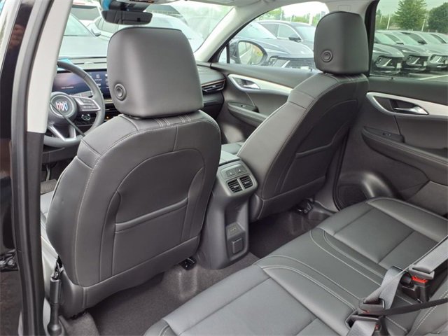 2025 Buick Envision Avenir photo 8