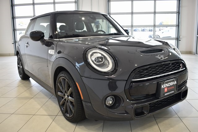 2020 MINI Hardtop 2 Door S's photo