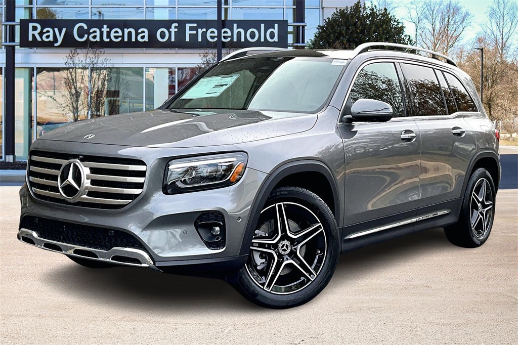2026 Mercedes-Benz GLB GLB 250's photo