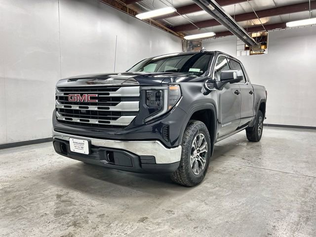 2026 GMC Sierra 1500 SLE's photo