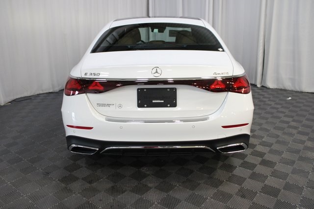 2026 Mercedes Benz E 350 4MATIC Sedan photo 4