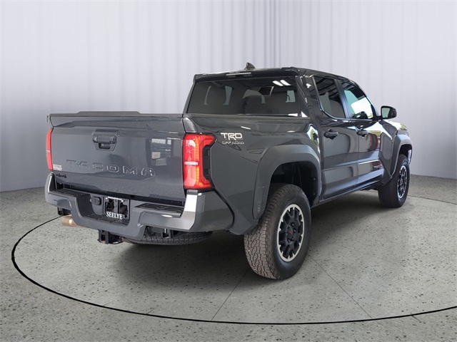 2024 Toyota Tacoma TRD Off-Road photo 2