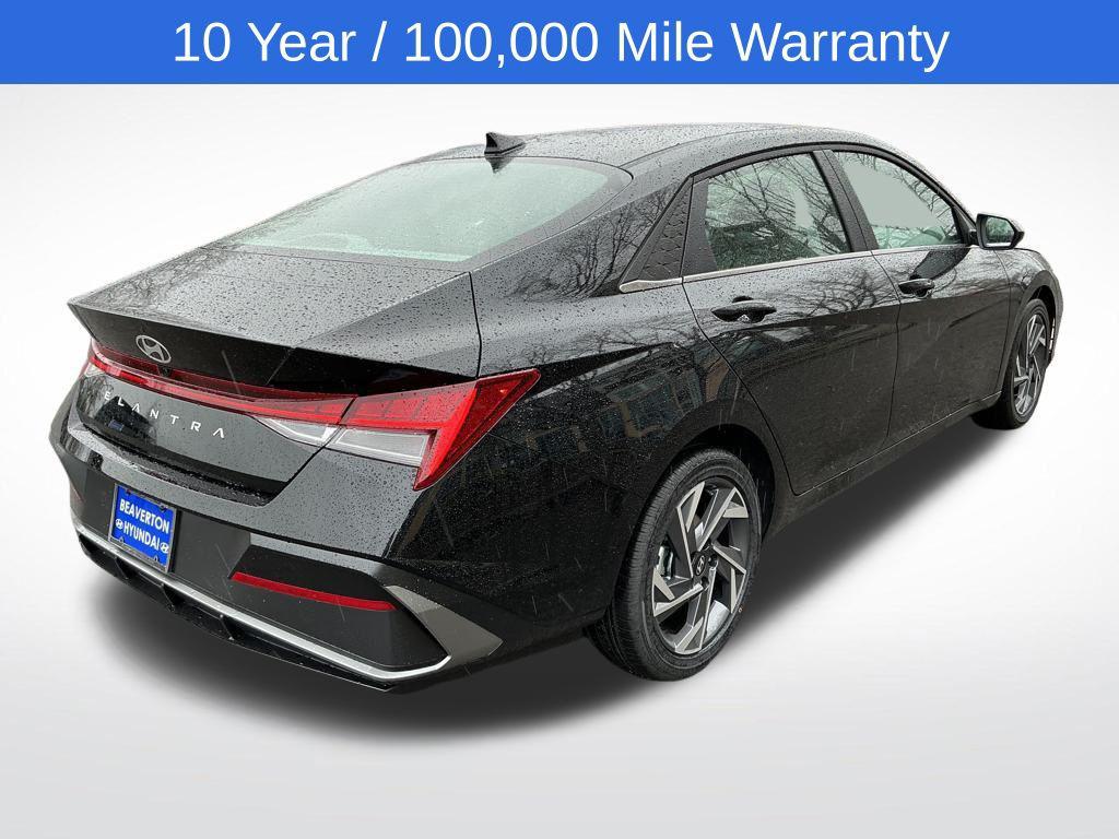 2025 Hyundai Elantra SEL Convenience photo 22