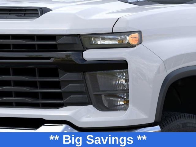 2026 Chevrolet Silverado 2500HD photo 9