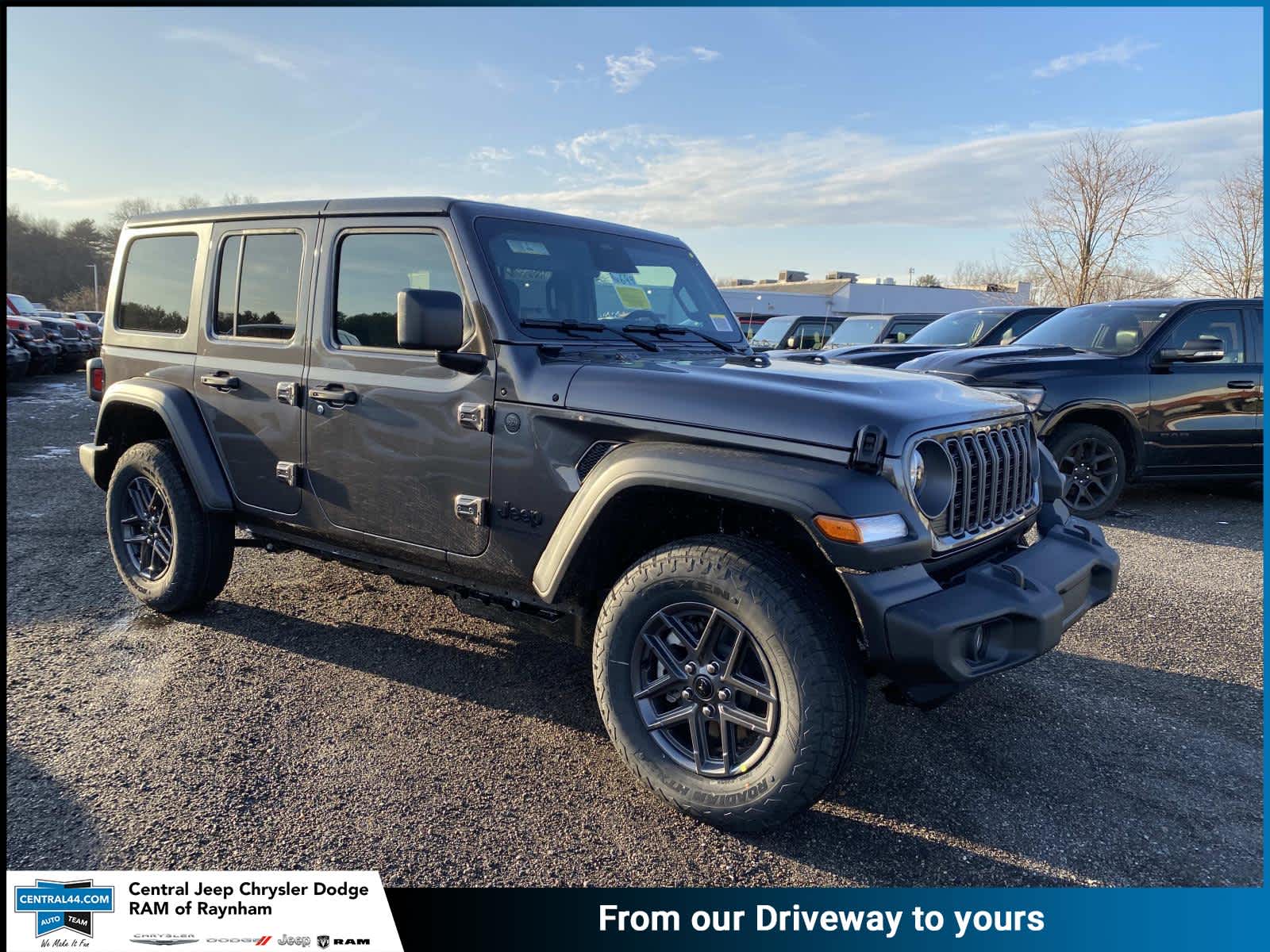 2026 Jeep Wrangler 4-Door Sport S's photo