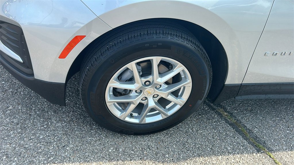 2022 Chevrolet Equinox LS photo 9