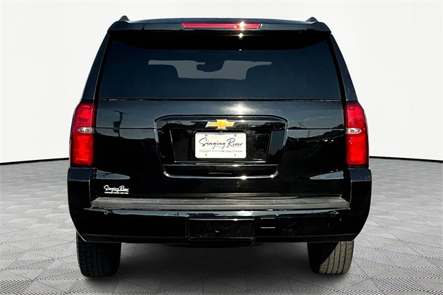 2015 Chevrolet Suburban LT photo 6