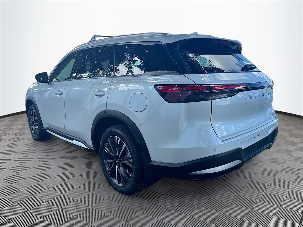 2026 Infiniti QX60 Luxe photo 5