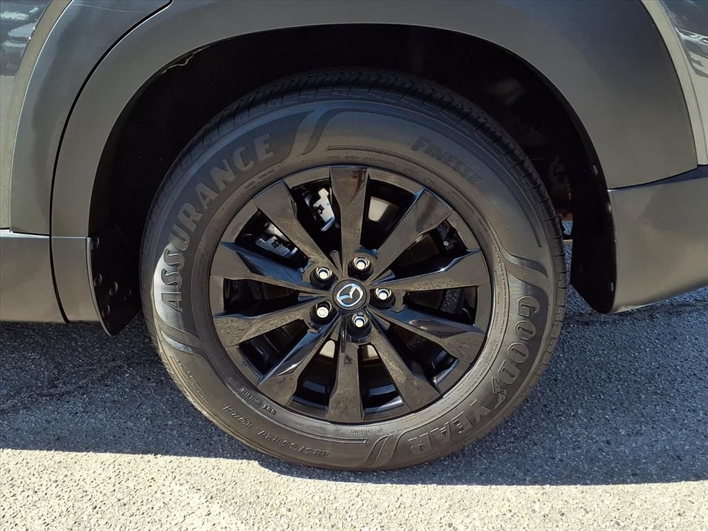 2023 Mazda CX-50 2.5 Preferred Plus photo 4