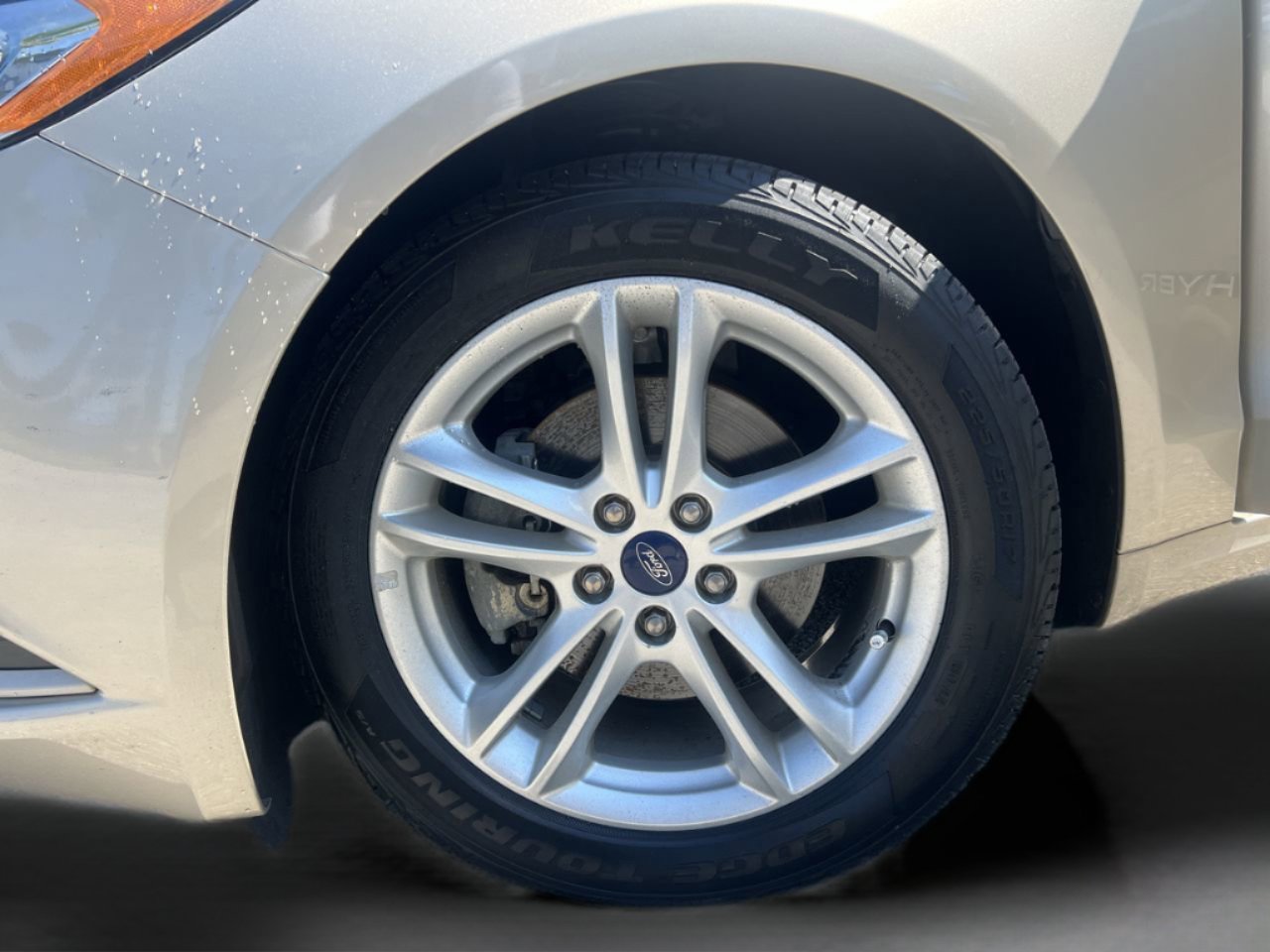 2018 Ford Fusion Hybrid S photo 29