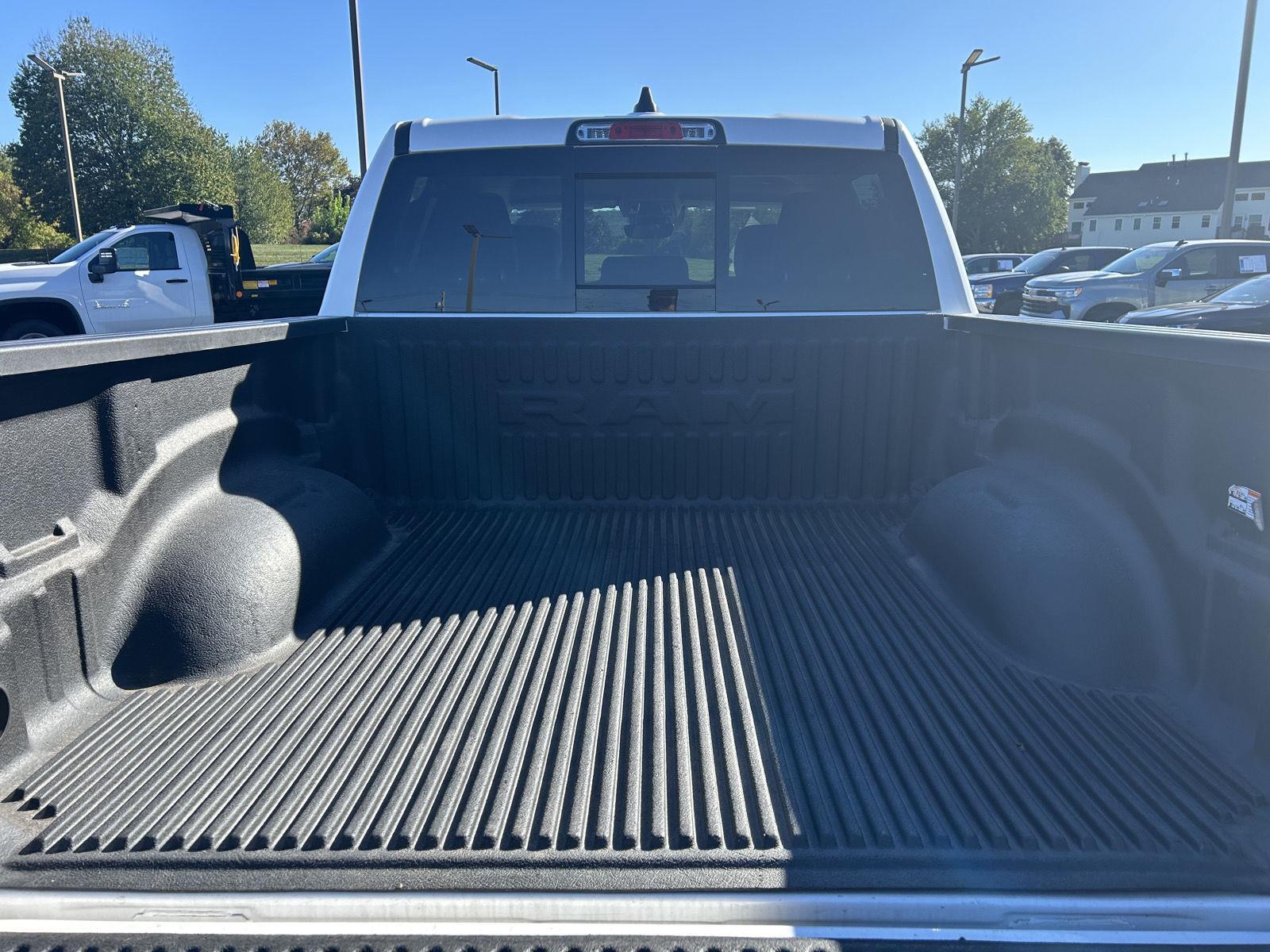 2022 Ram 1500 Laramie photo 13
