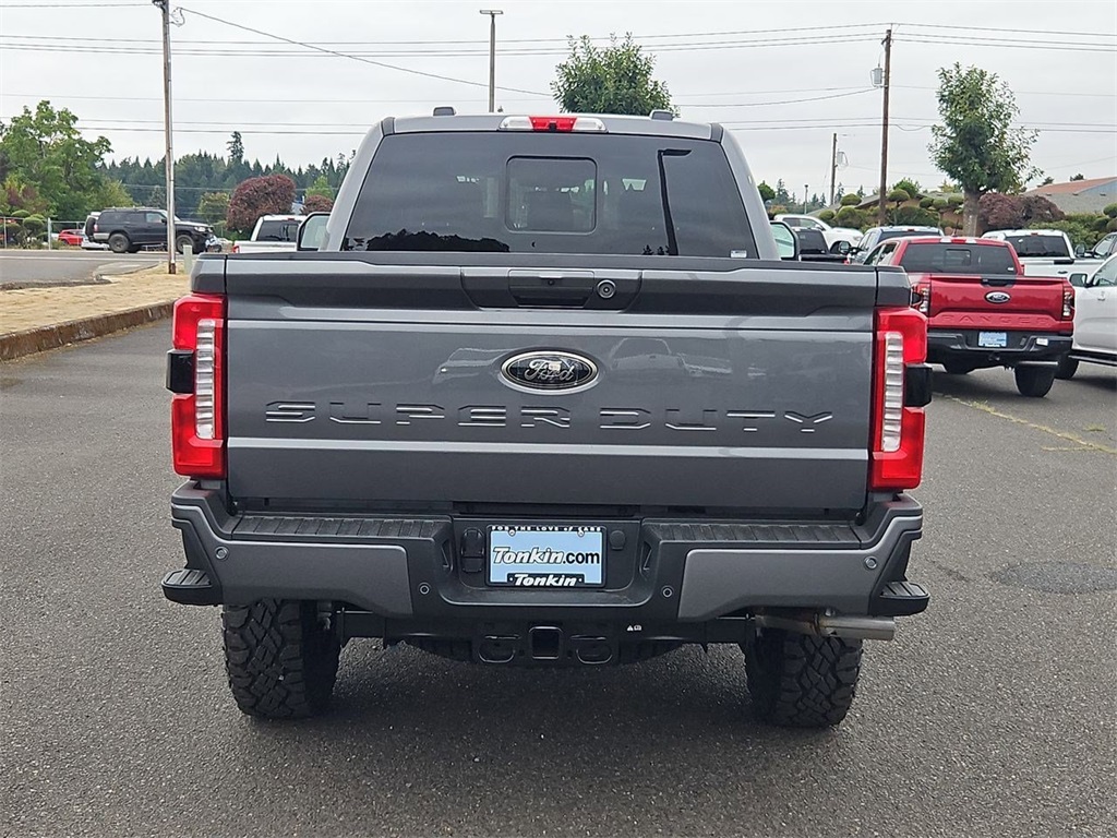 2026 Ford F-350 photo 4