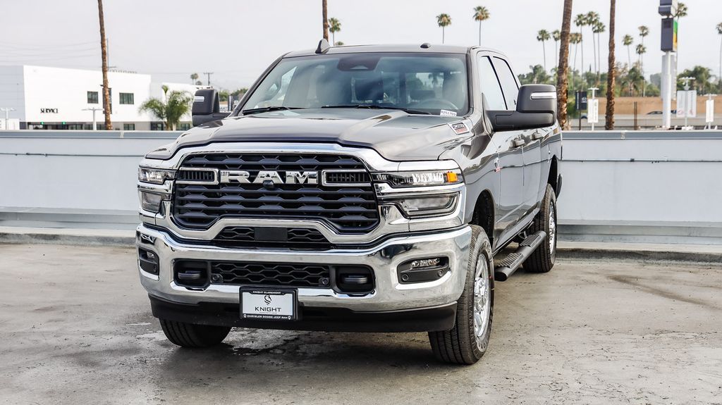2025 Ram 2500 Tradesman photo 2