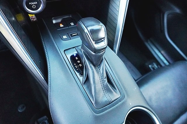 Used 2023 White Toyota Limited image 32