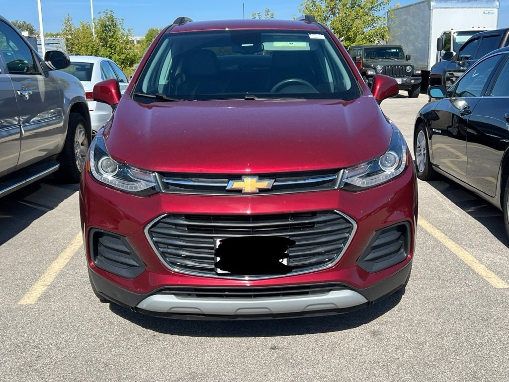 2021 Chevrolet Trax LT photo 3