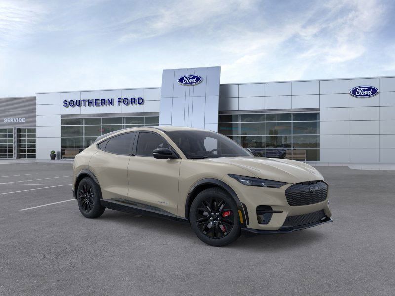 2025 Ford Mustang Mach-E Premium photo 7