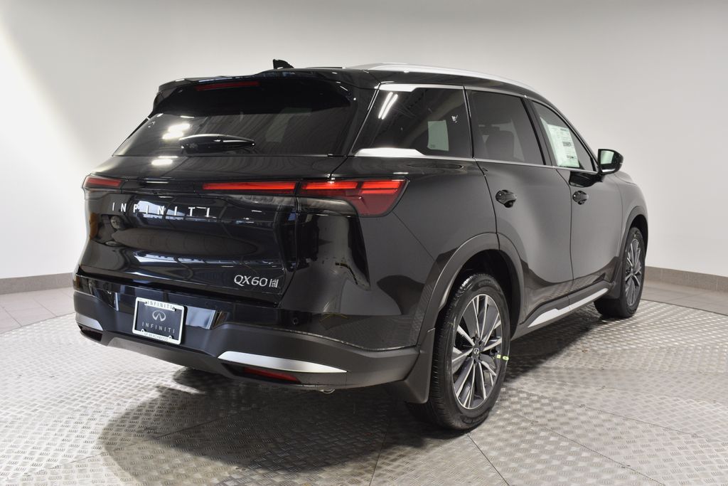 2026 Infiniti QX60 Luxe AWD photo 3
