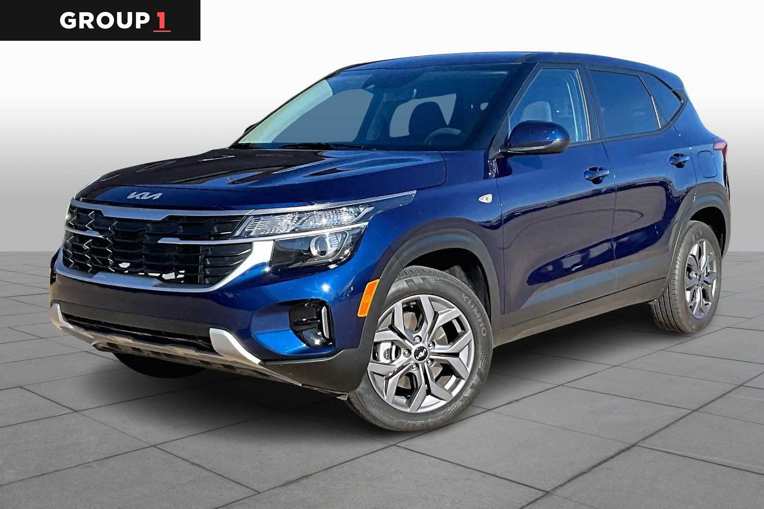 2025 Kia Seltos LX's photo