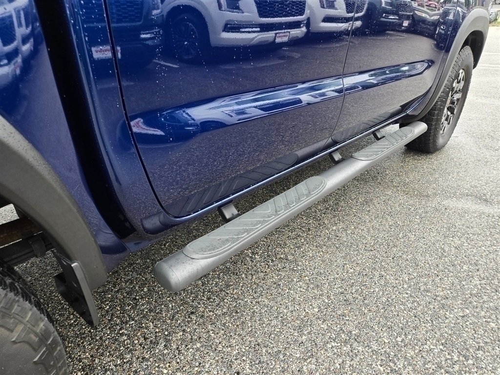 2022 Nissan Frontier PRO-4X photo 7
