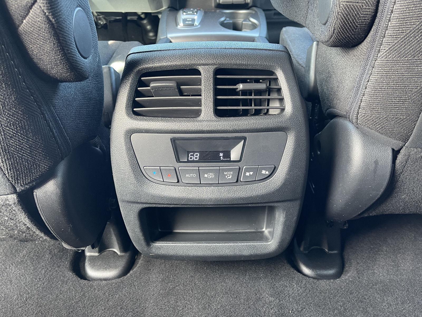 2022 Honda Pilot Sport photo 14