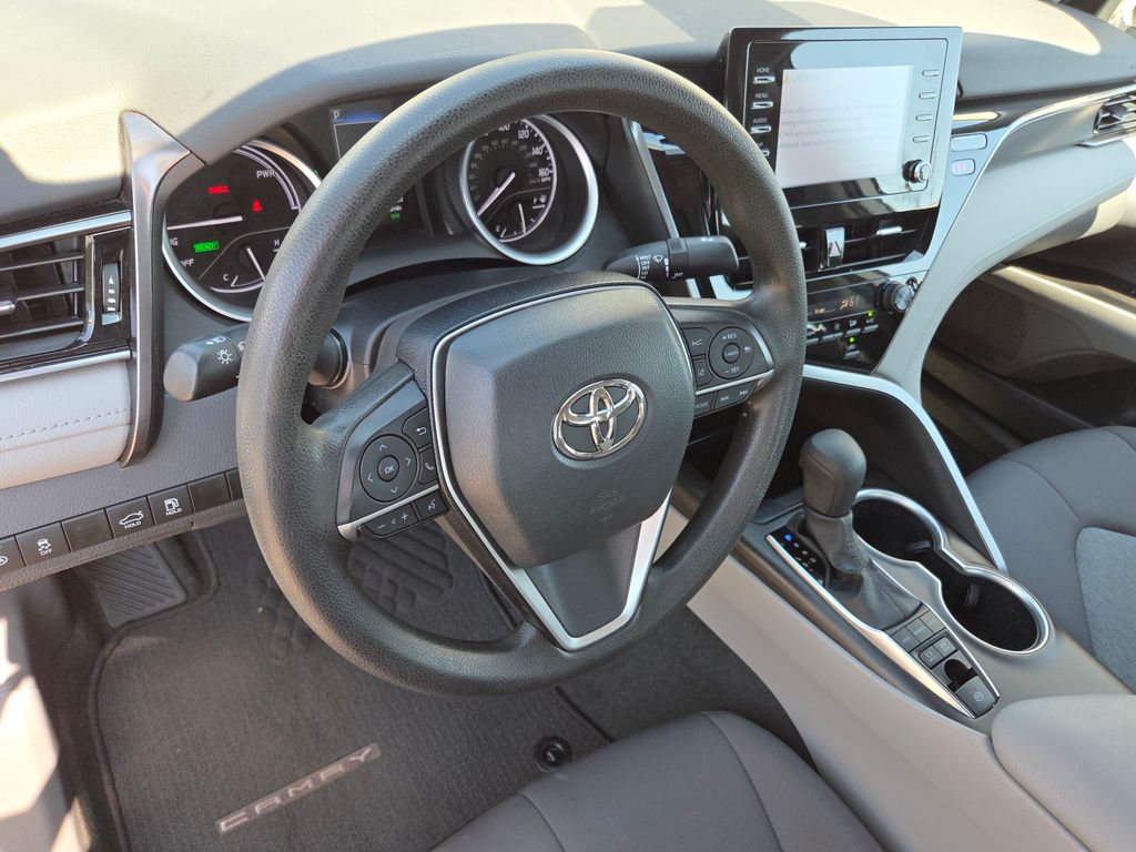 2023 Toyota Camry Hybrid LE photo 14
