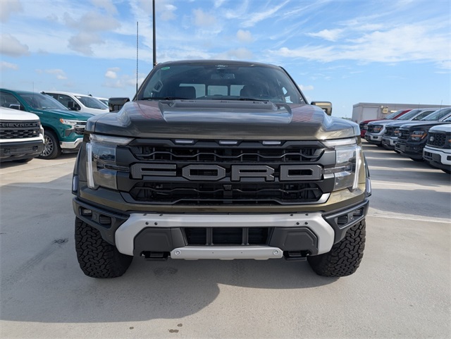 2025 Ford F-150 Raptor photo 3