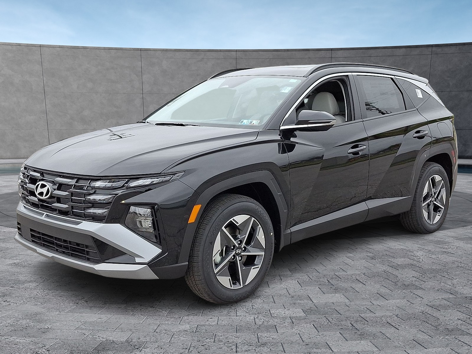2025 Hyundai Tucson SEL Convenience photo 3
