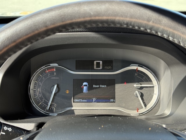 2018 Honda Pilot Touring photo 16