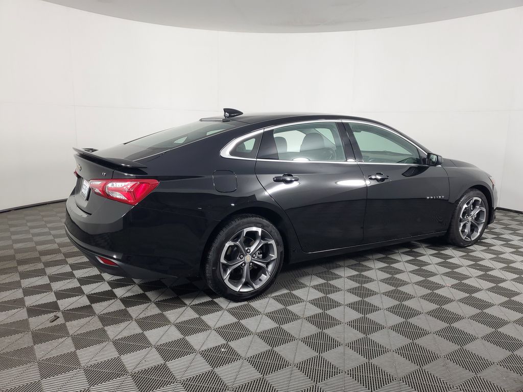2022 Chevrolet Malibu 1LT photo 4