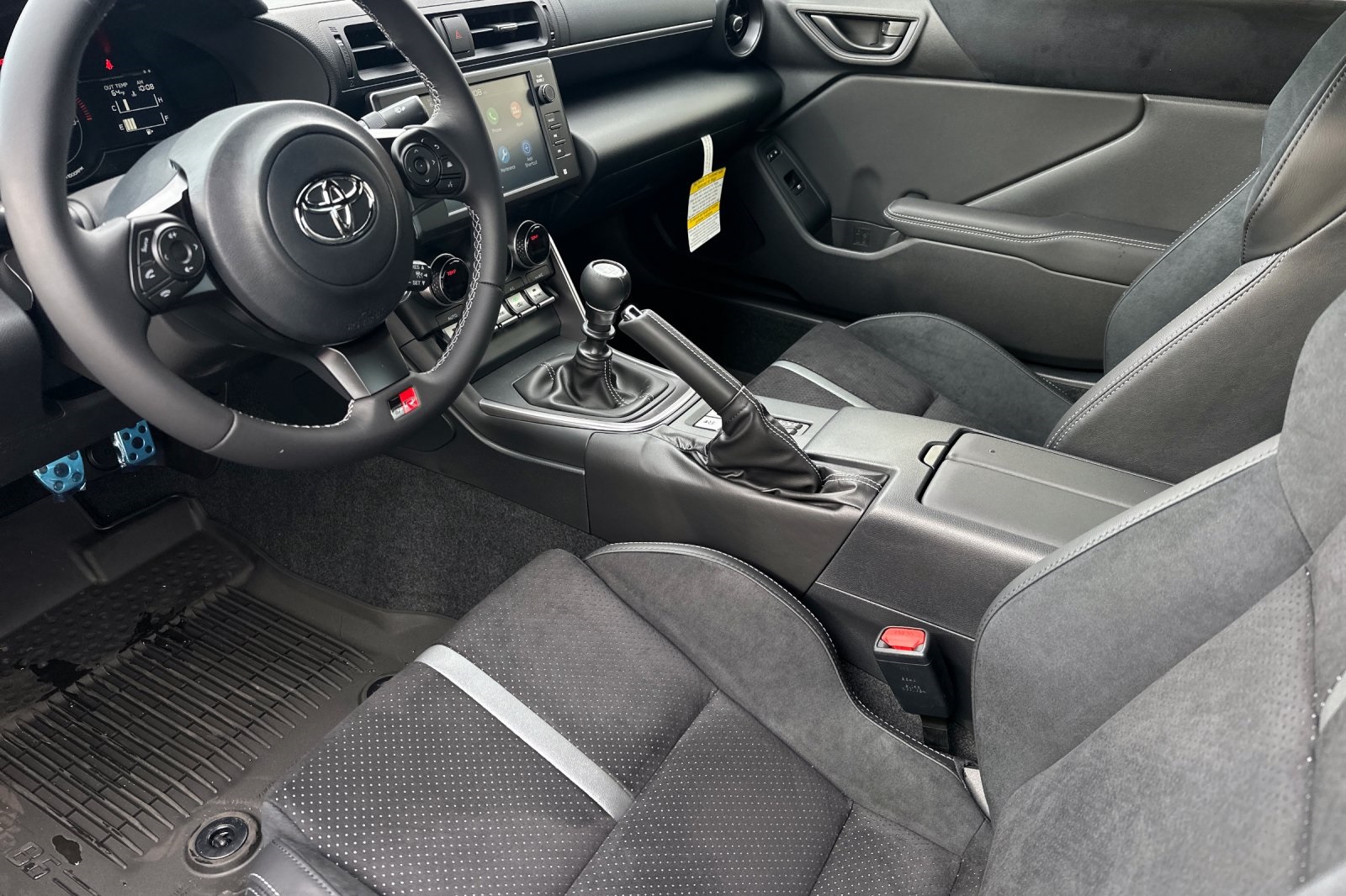 2025 Toyota GR86 Premium photo 10