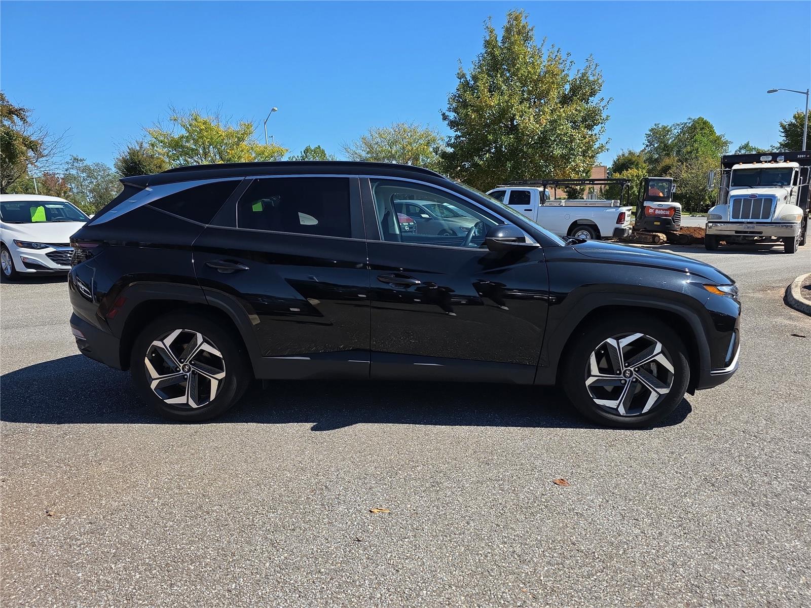 2023 Hyundai Tucson SEL Convenience photo 2