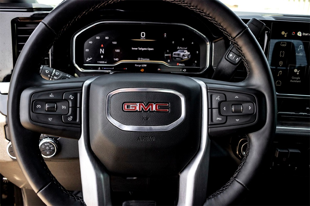 2025 Gmc Sierra 1500 SLT photo 17