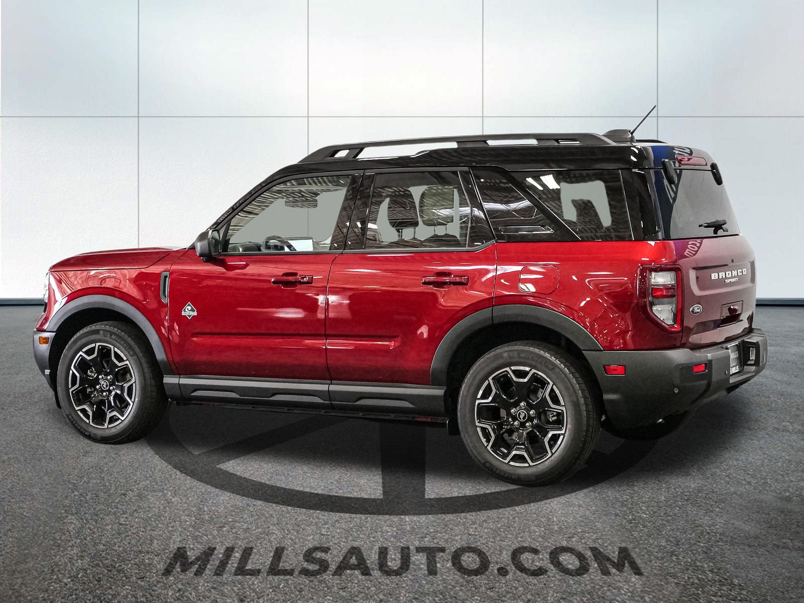 2025 Ford Bronco Sport Outer Banks photo 3