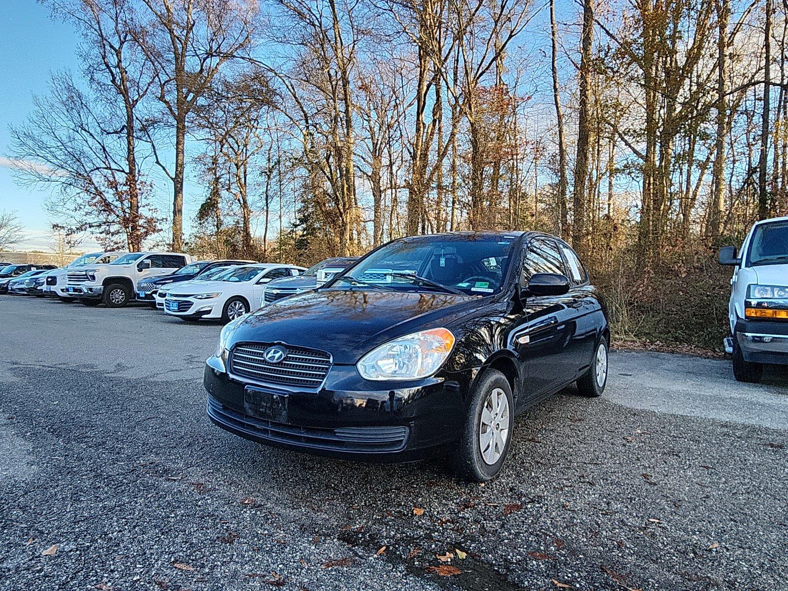 2010 Hyundai Accent GS's photo