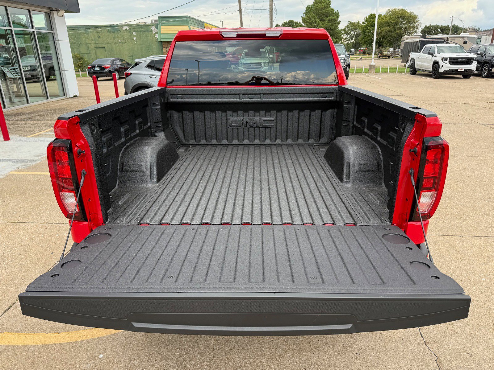 2026 Gmc Sierra 1500 Elevation photo 5